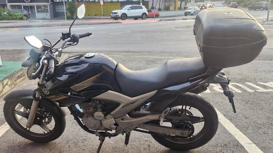 YAMAHA YS 250 FAZER 